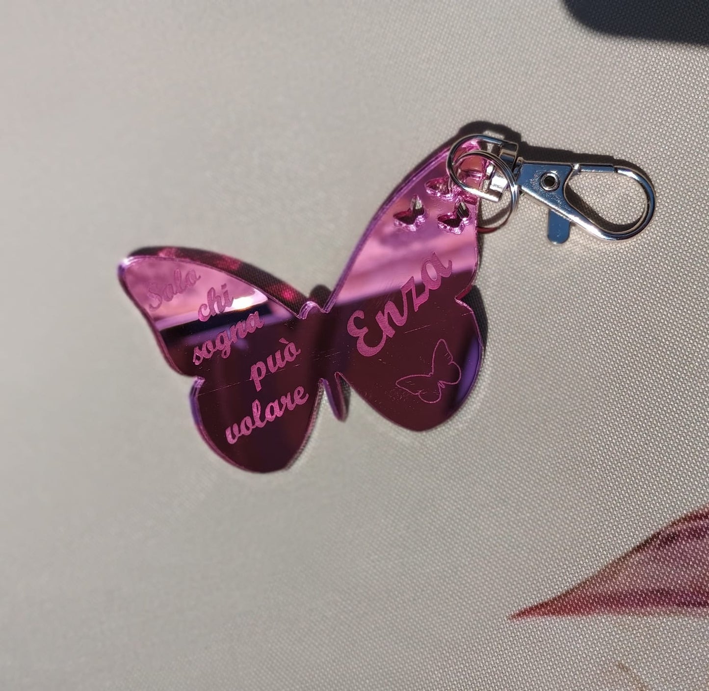 PORTACHIAVI FARFALLA ROSA SPECCHIO