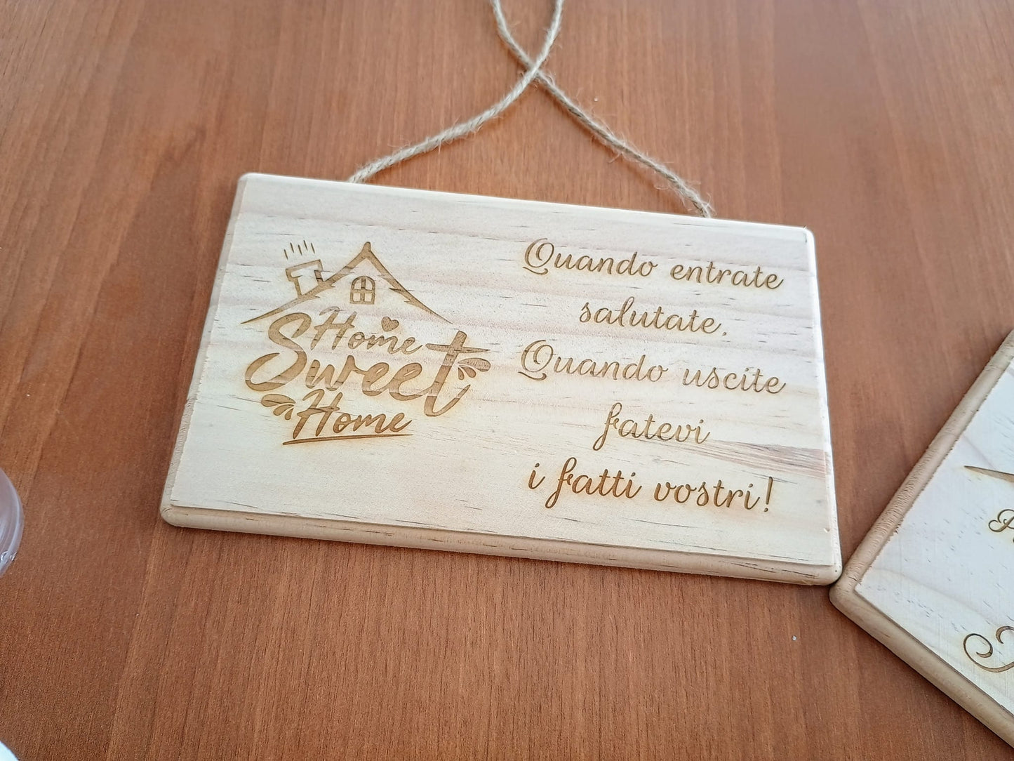 QUADRETTO LEGNO CON CORDA JUTA "Home Sweet Home"
