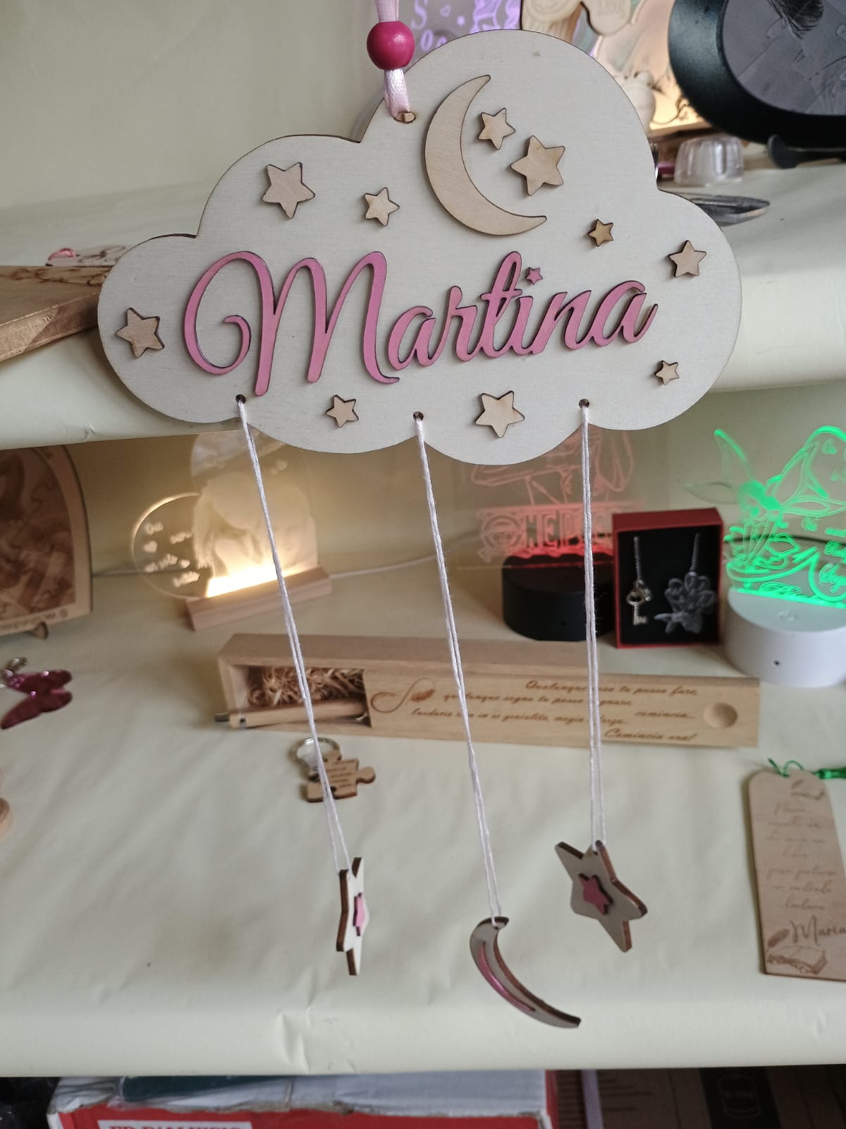 ACCHIAPPASOGNI NUVOLA PERSONALIZZATO ROSA IN LEGNO