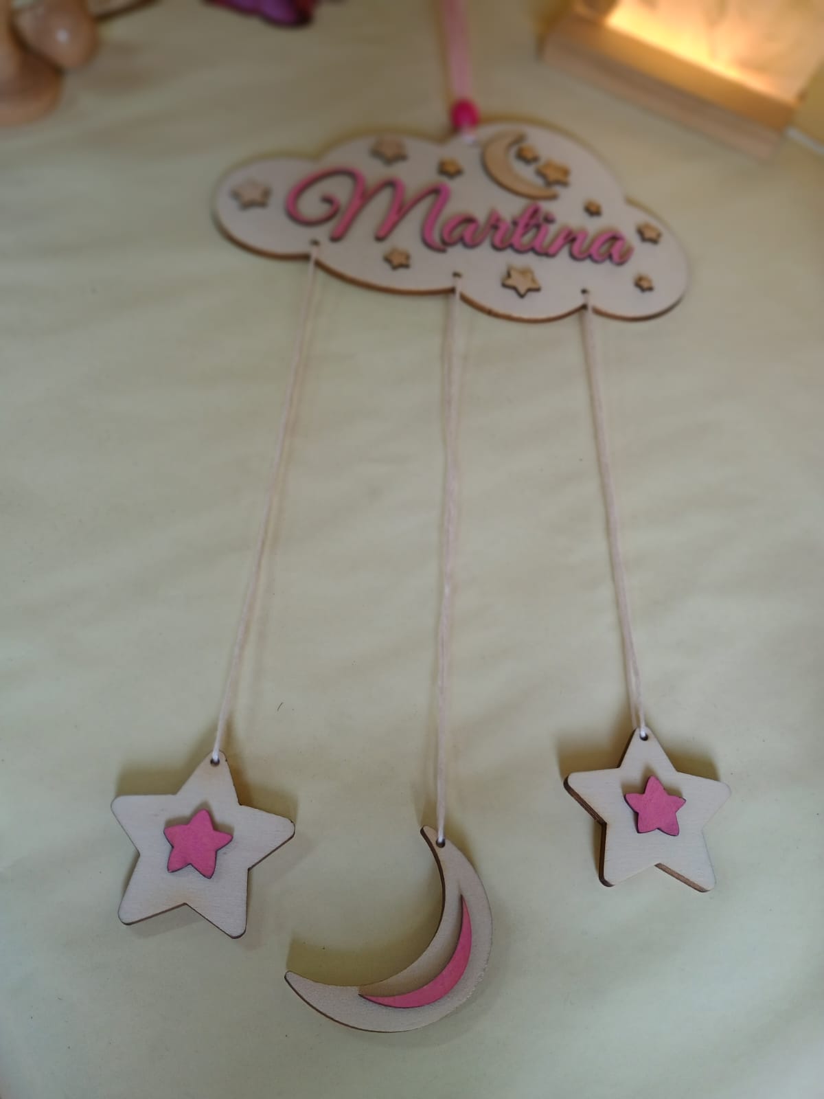 ACCHIAPPASOGNI NUVOLA PERSONALIZZATO ROSA IN LEGNO