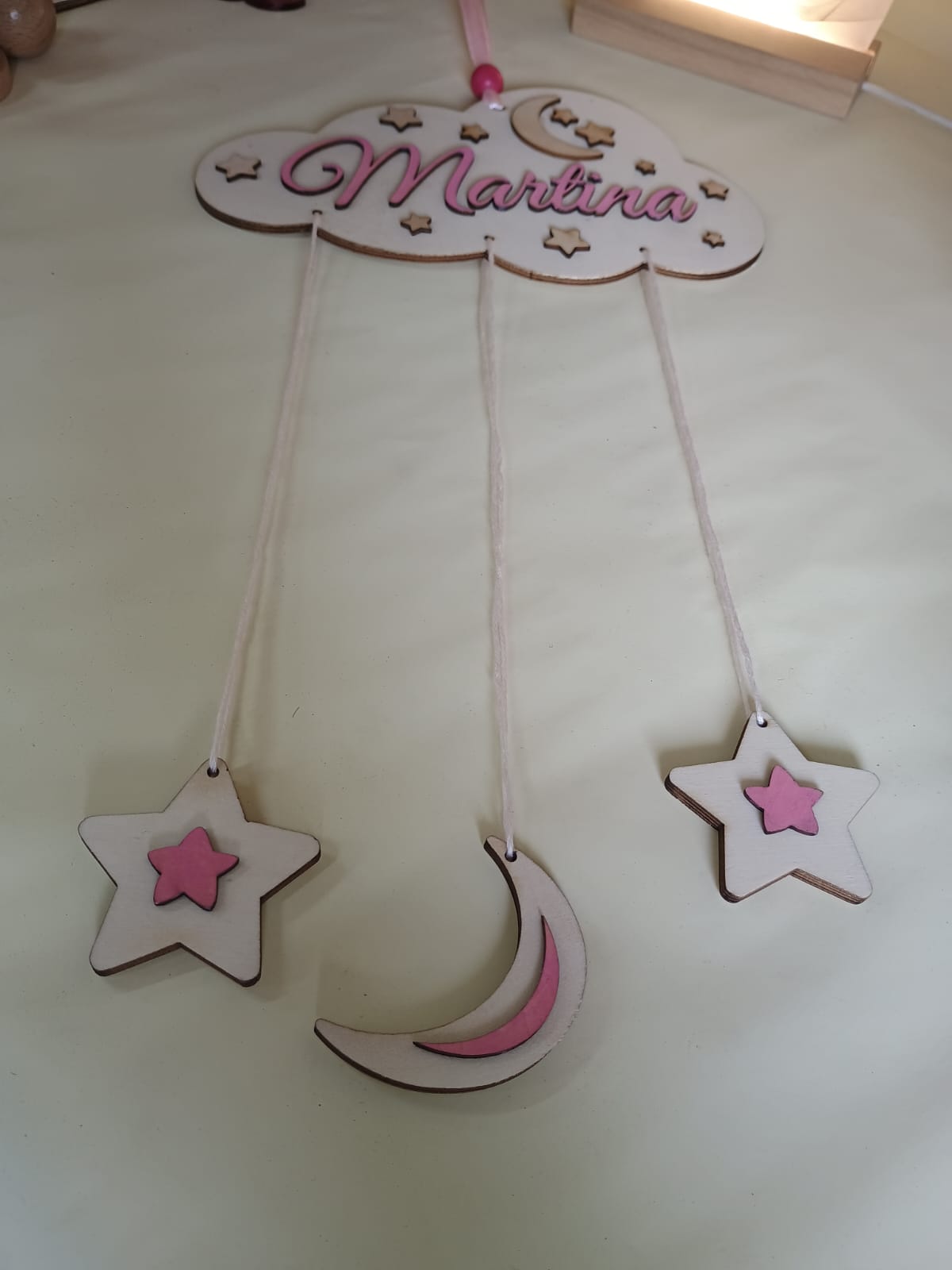 ACCHIAPPASOGNI NUVOLA PERSONALIZZATO ROSA IN LEGNO