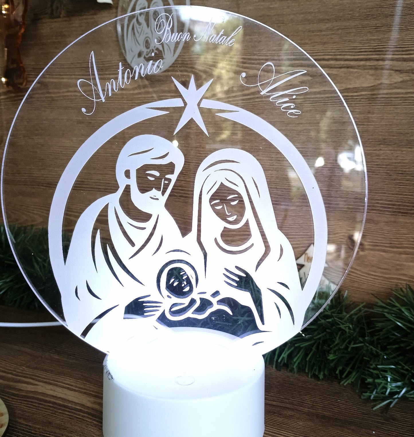 Lampada Natività multicolor personalizzata con nomi incisi