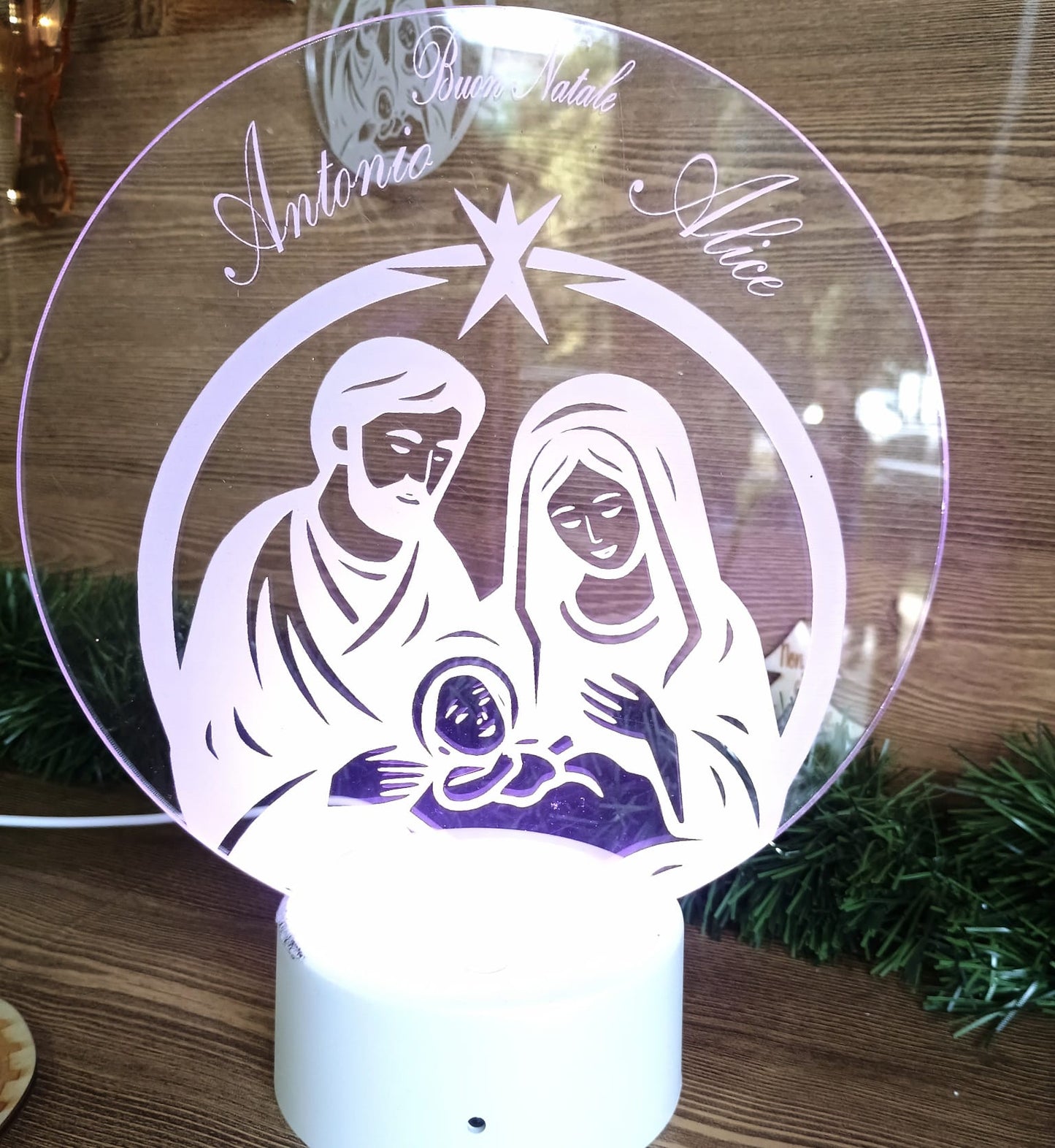 Lampada Natività multicolor personalizzata con nomi incisi